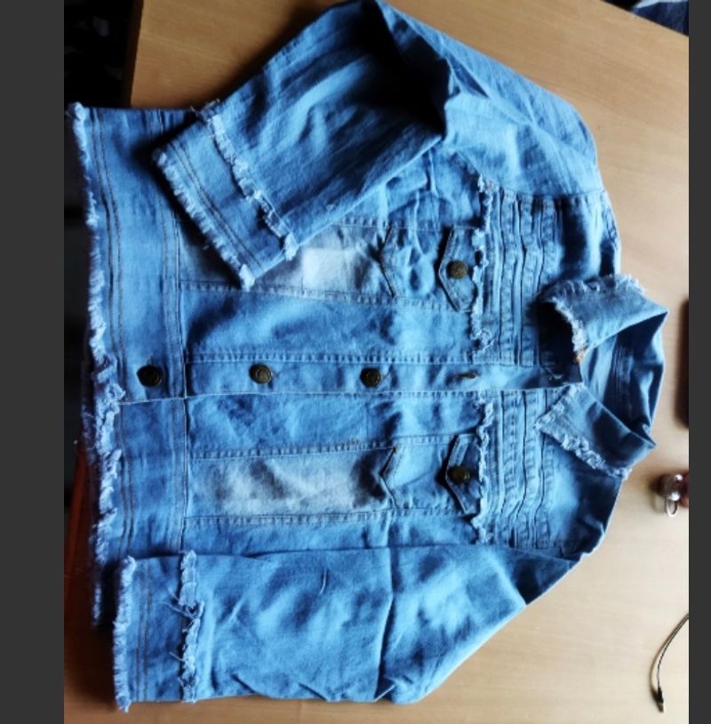 Price dropped‼️‼️‼️‼️Denim jacket