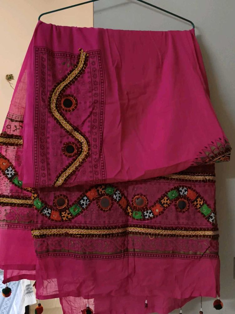 Vibrant Pink Ethnic dupatta with mirror work
