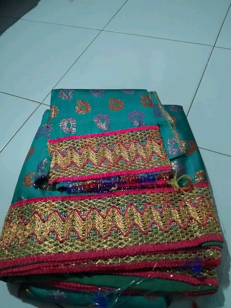 Semi Stitched Lehnga With Blouse