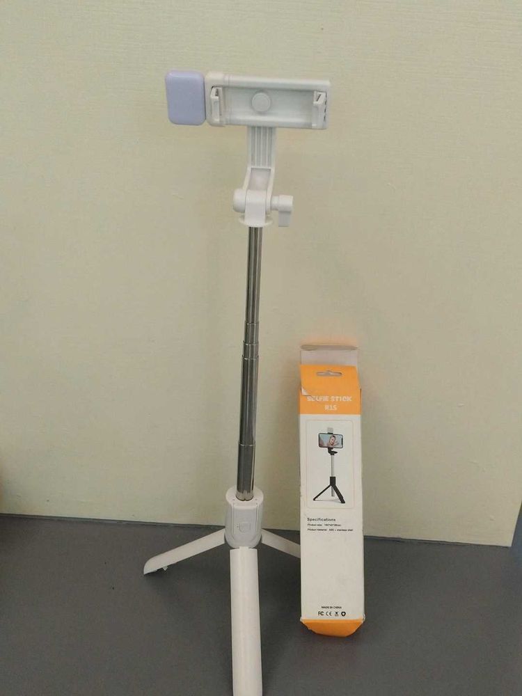 White Selfie Stick Tripod
