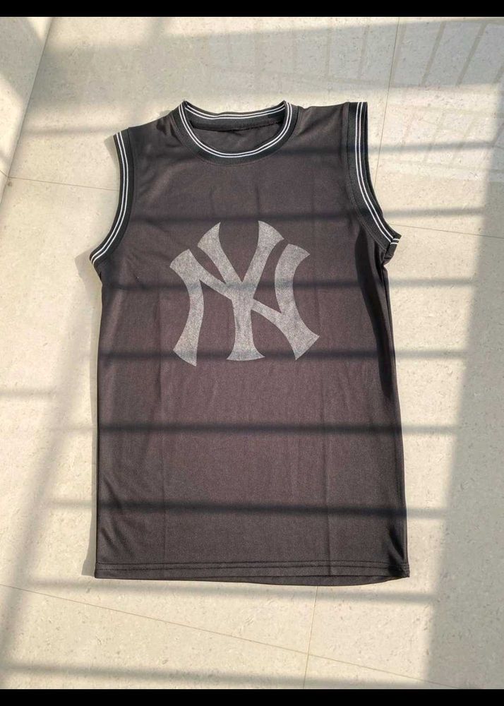 Black New York Yankees Basketball Vest