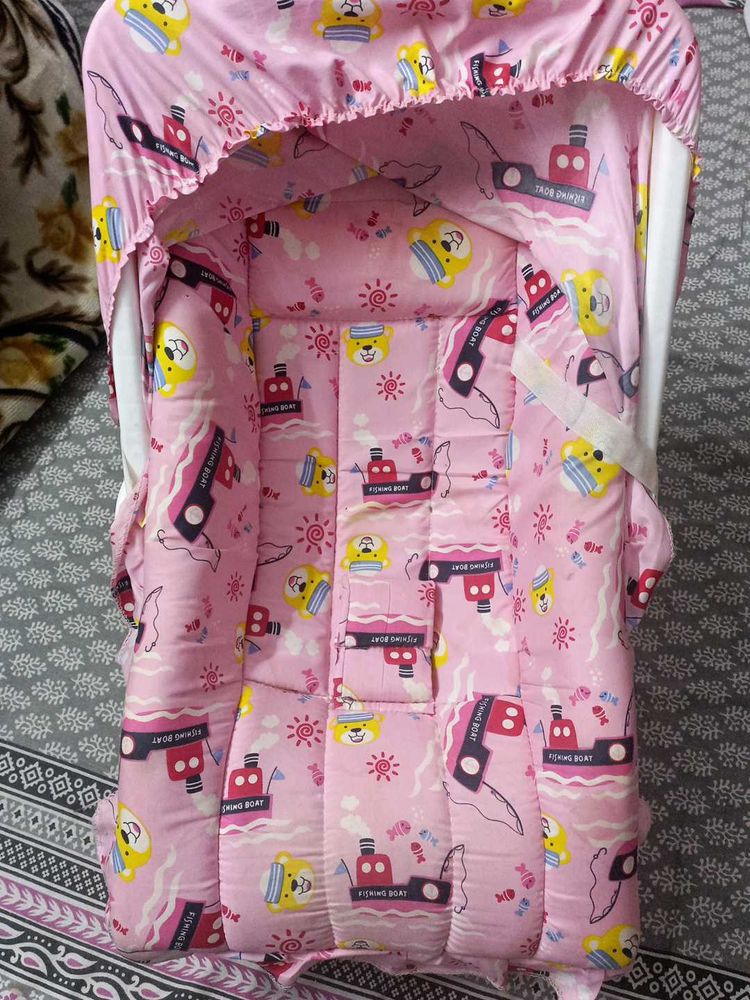 Baby 12 in 1 Carry cot, Rocker cum Bouncer