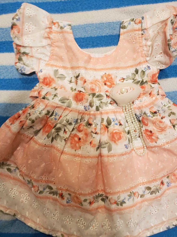 set of 3 dressAdorable Floral Baby Dress