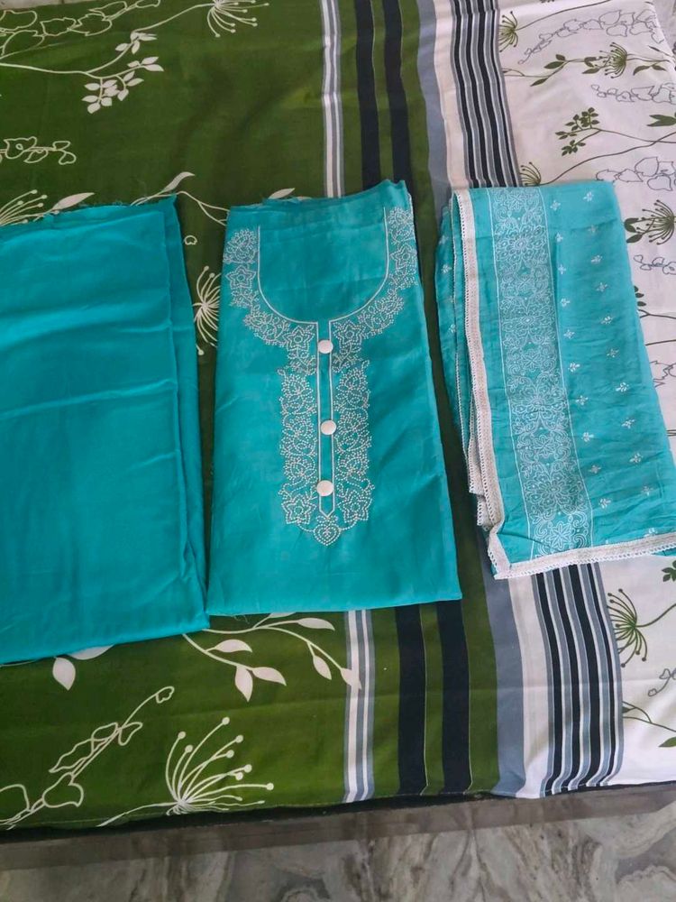Beautiful Teal Kurta Set