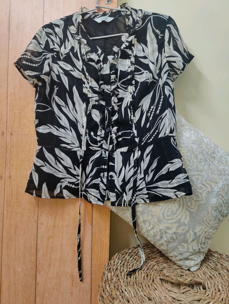 Beautiful Shirt Top, V-neck, Black &amp; Off White, Tie Up At Waist, Inner Lining.