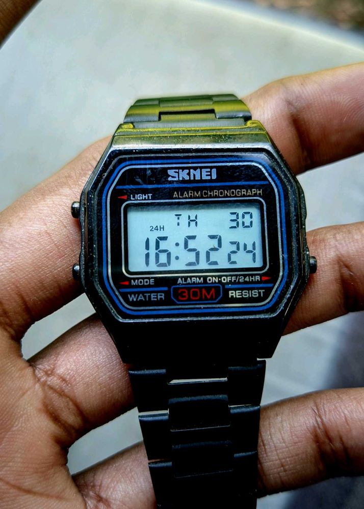 Mint Condition Digital Watch🎀