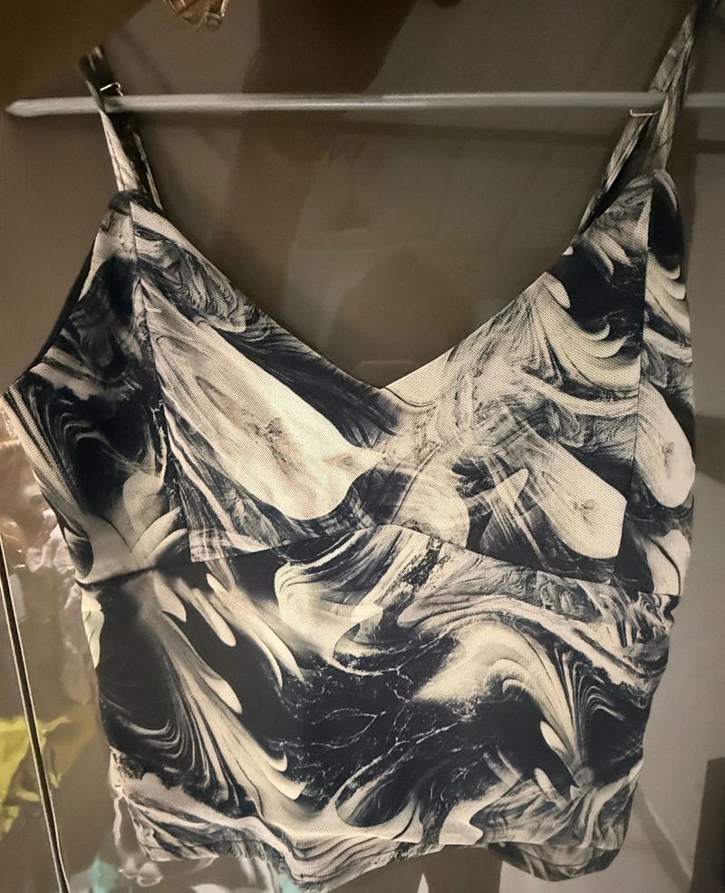 Stylish Swirl Print Camisole Top