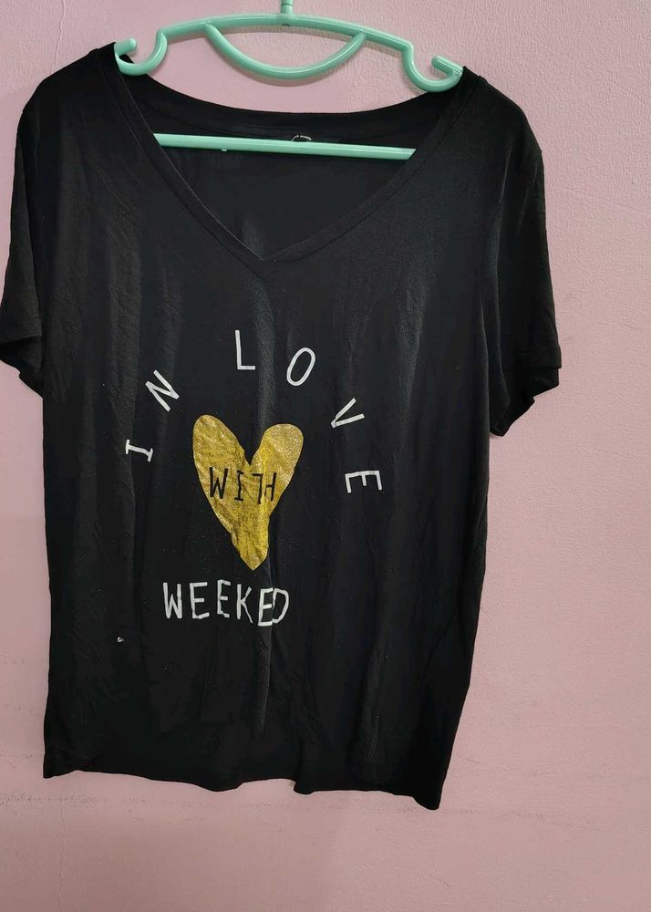 Super cool black t-shirt