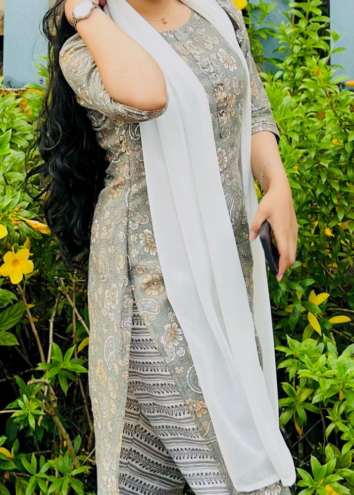Elegant Printed Kurta with pants