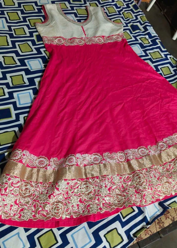 sleeveless frock style kurti