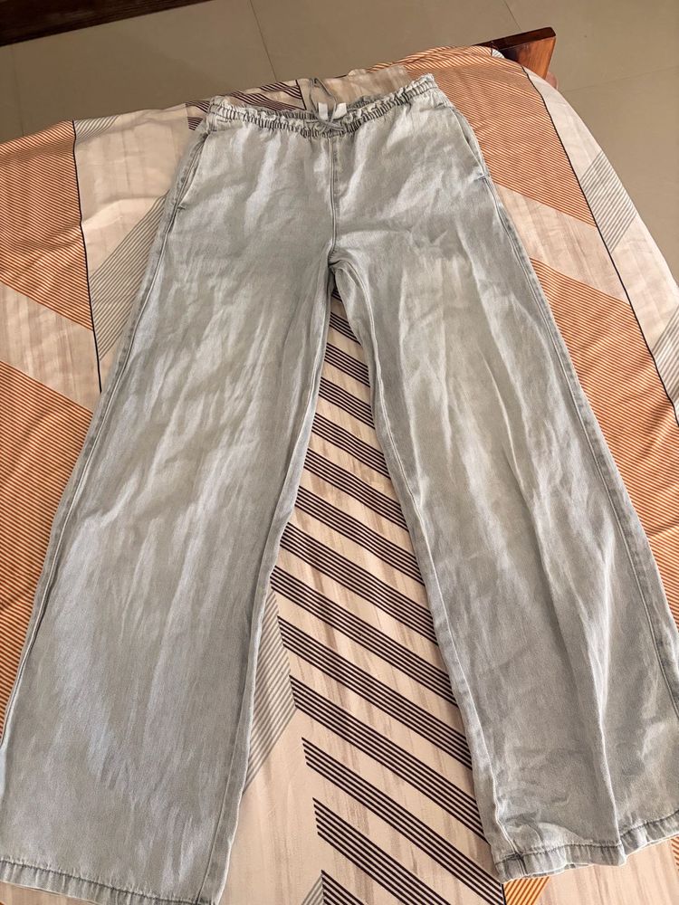 Light Wash Wide Leg trouser-jeans
