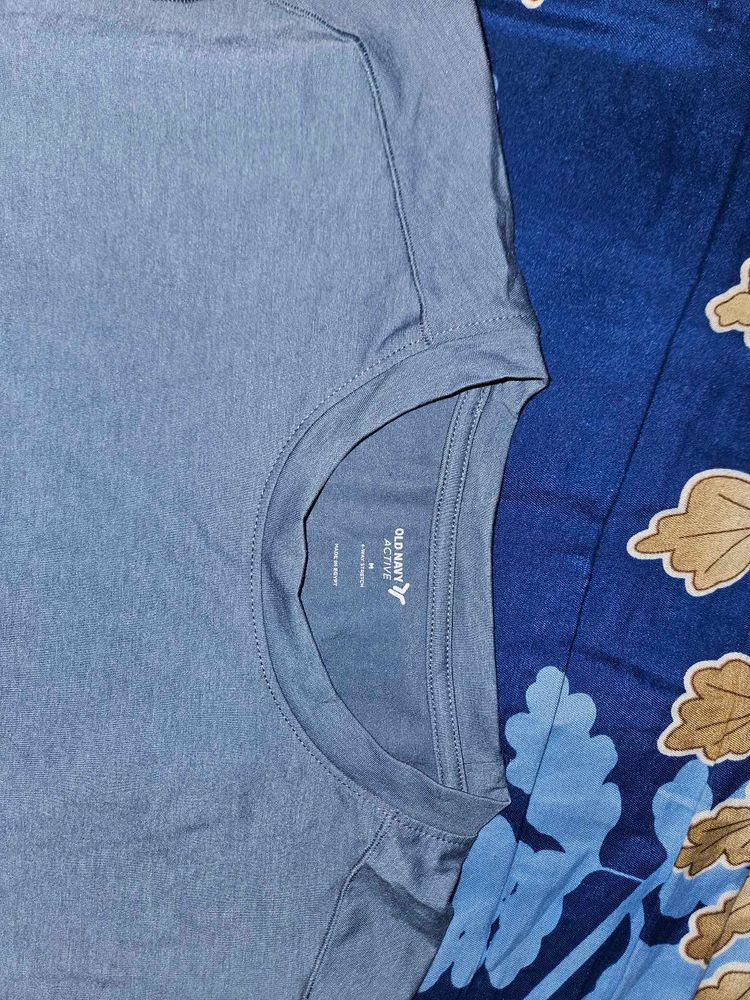 Old Navy Activewear Men's Tshirt