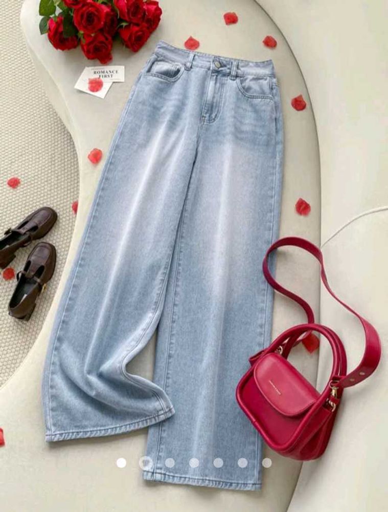Light Wash Wide Leg Jeans