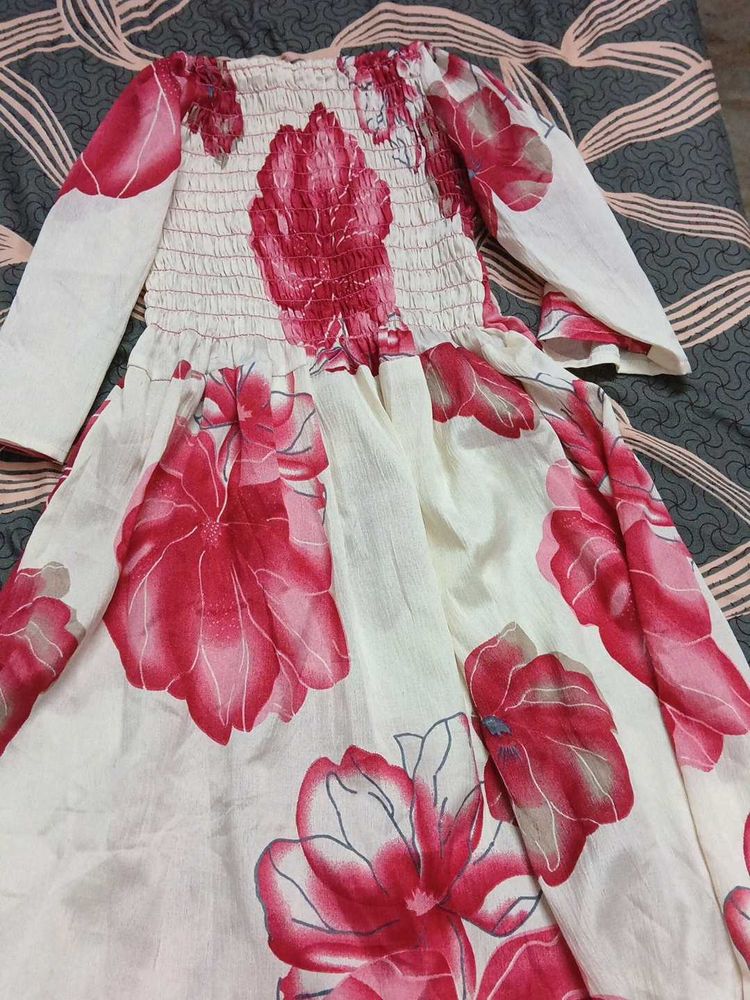Boho Floral Smocked Maxi Dress
