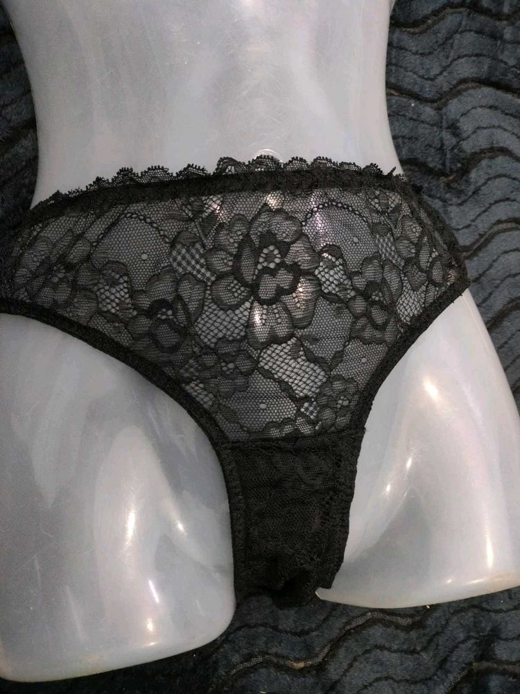 Elegant Black🤎 Lace Briefs