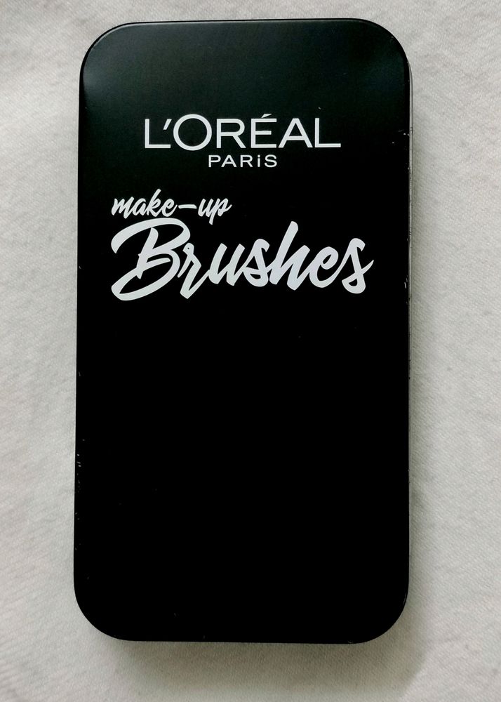 Makeup Brushes -Loreal Paris
