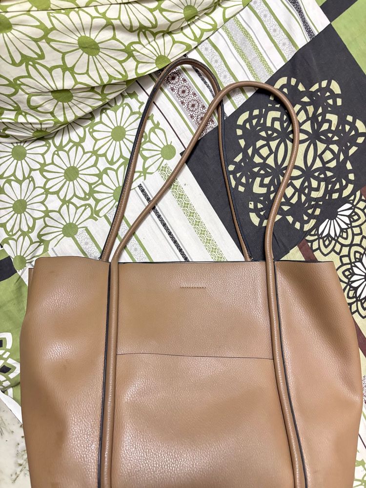 Stylish Tan Tote Bag