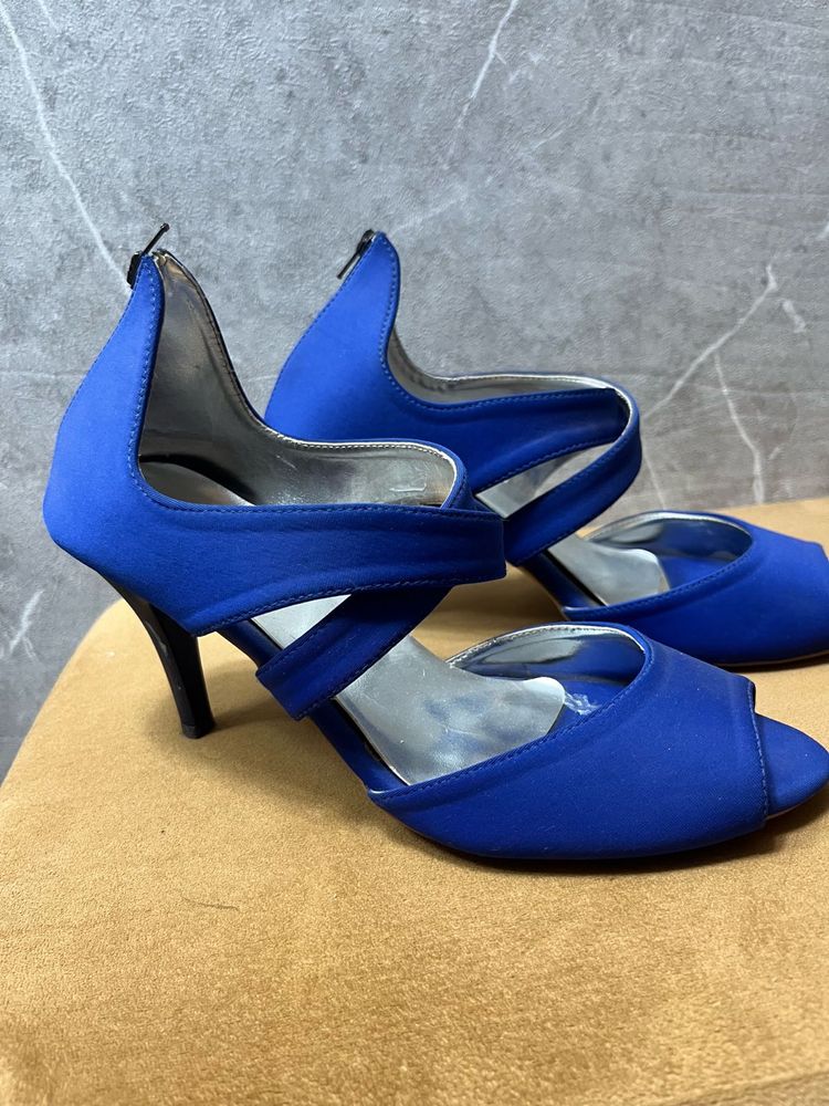 Stunning Blue Strappy Heels with zip