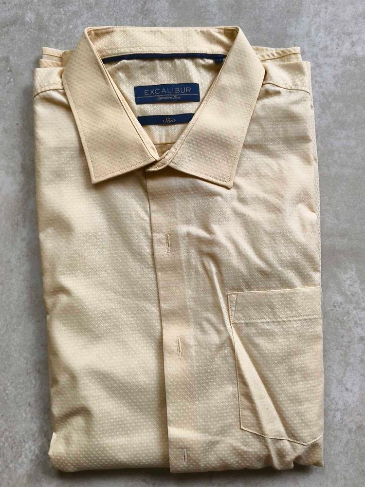Excalibur Men's Slim Fit Dress Shirt