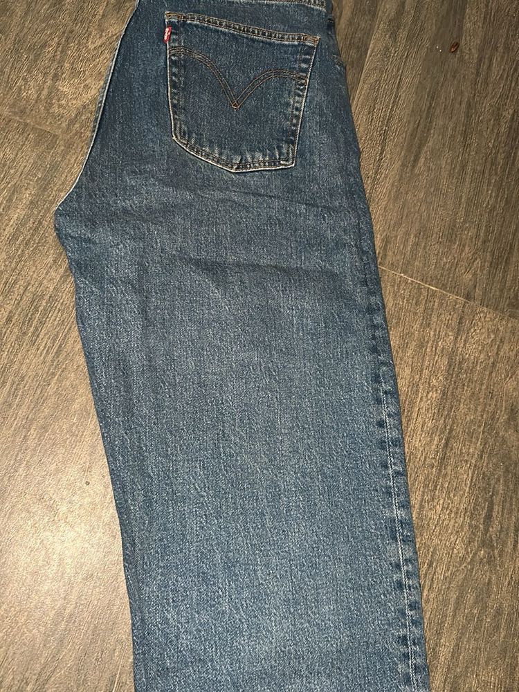 Classic Levi's Blue Denim Jeans