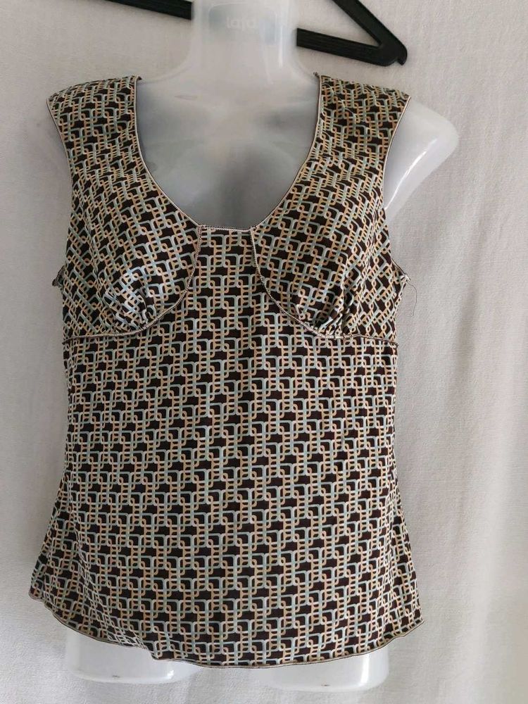 Chic Geometric Print Sleeveless Top