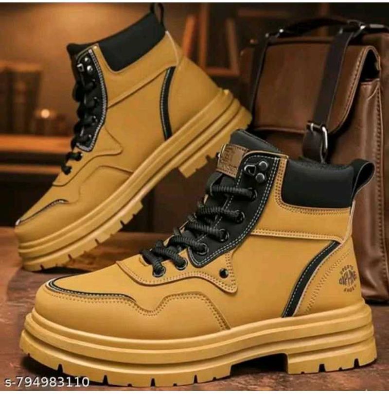 Stylish Men's Boots