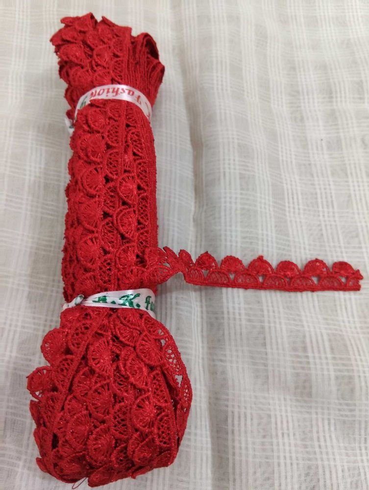 Red Lace Trim with Scalloped Edge