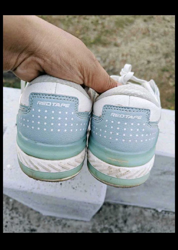 Red Tape Sneakers