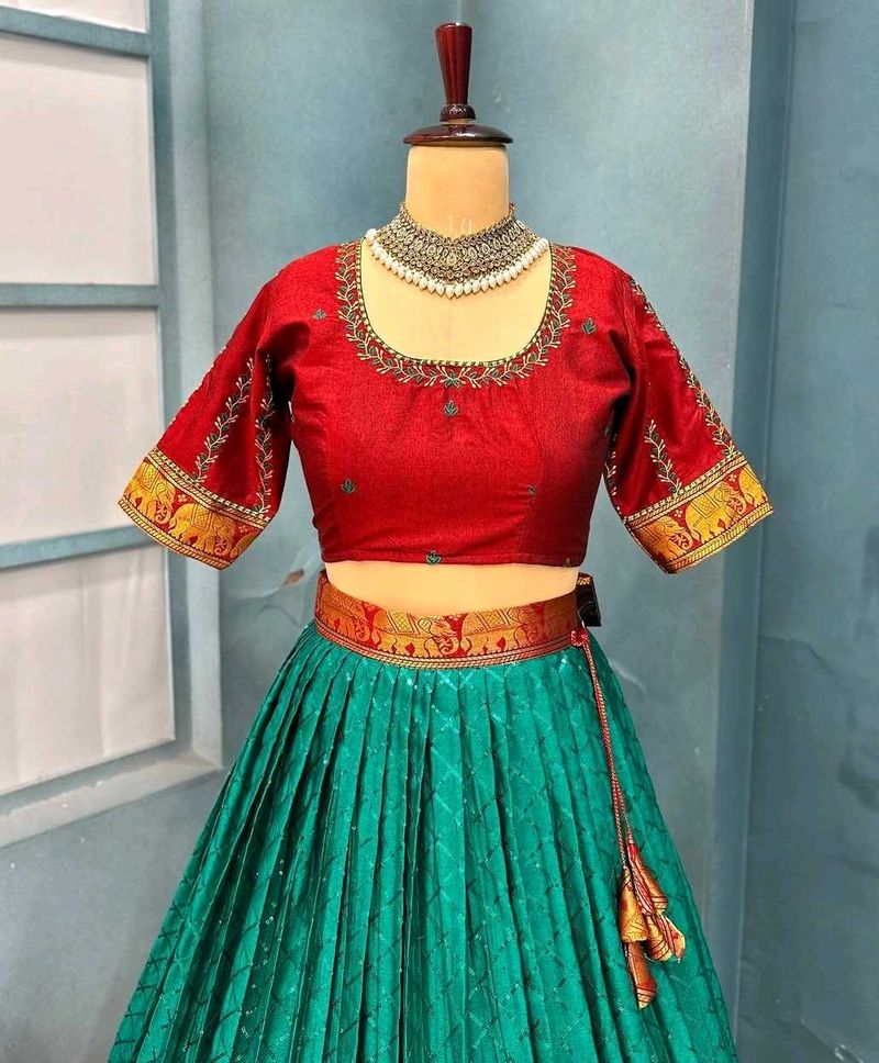 Designer Lehenga Choli Set
