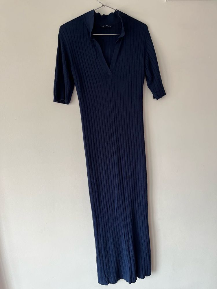 Navy Ribbed Knit Maxi Dress