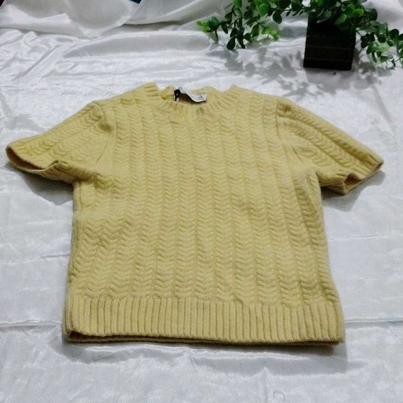 Yellow Knit Short Sleeve Top