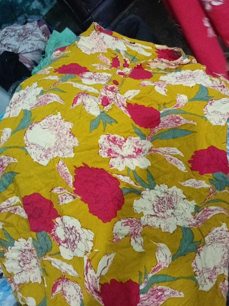 Floral Print Yellow Kurta combo