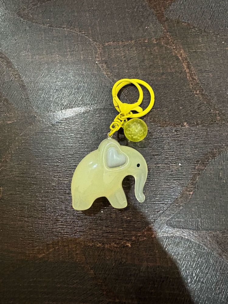 Cute Elephant Keychain