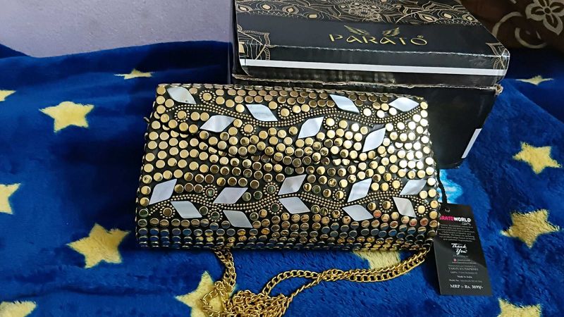 PARATO Embellished Clutch
