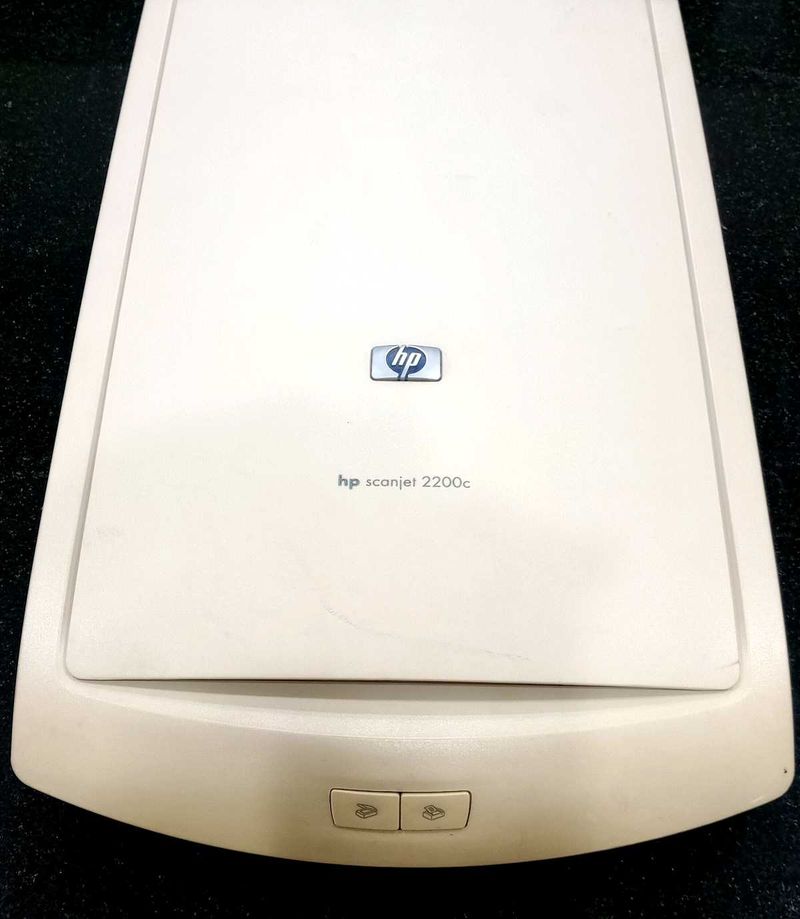 HP Scanjet 2200c Flatbed Scanner