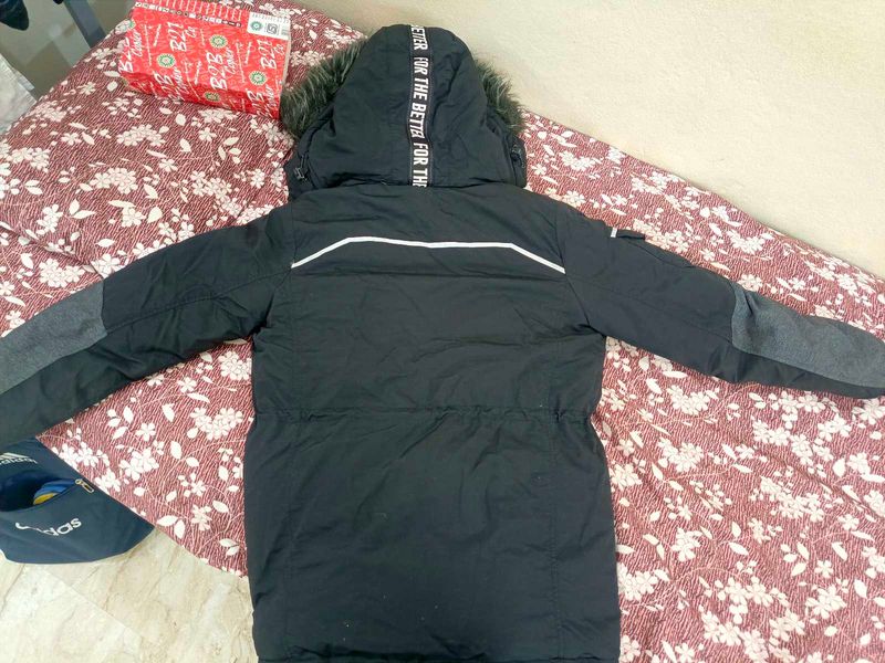 Stylish Black Padded Winter Jacket