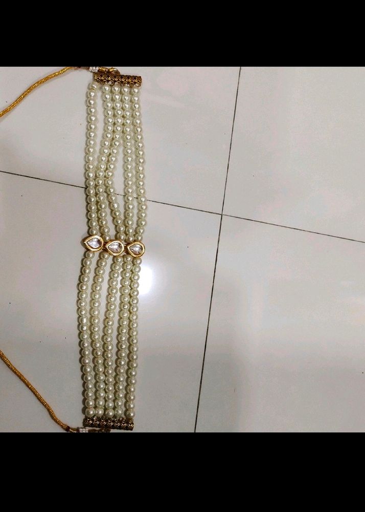 Pearl Choker