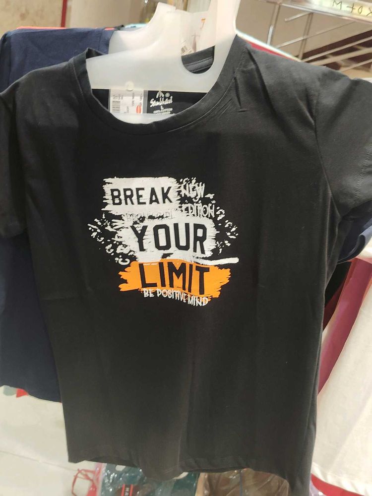 Graphic Print T-Shirt