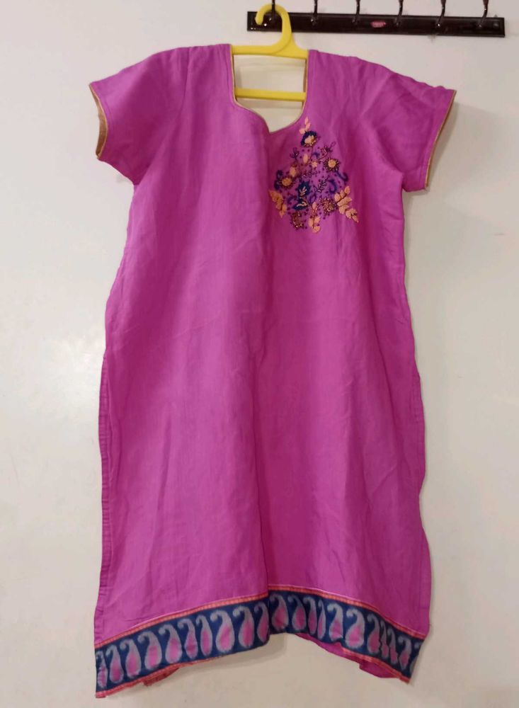 Pink Embroidered Kurta 🩷