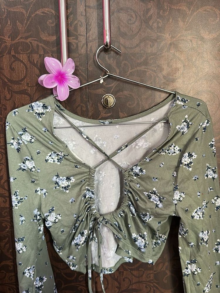 Cute Floral Print Crop Top