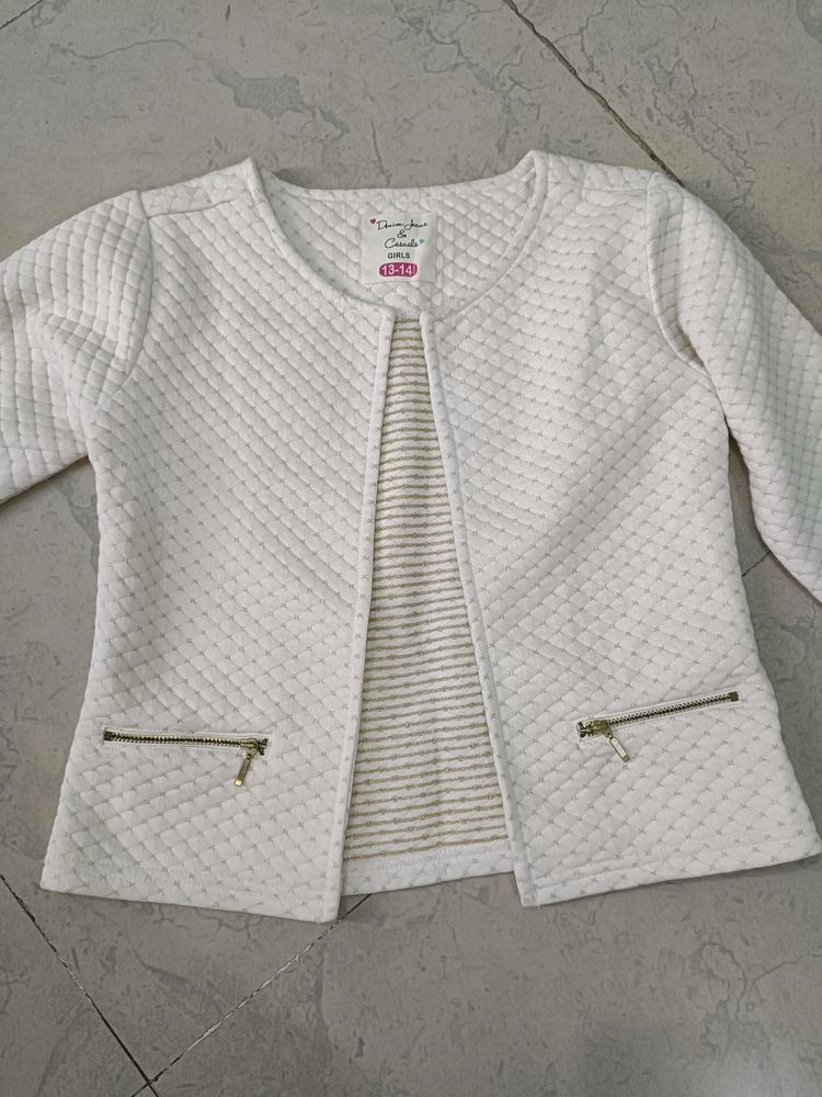🎀 Pinterest White Jacket🌷🌷🌷