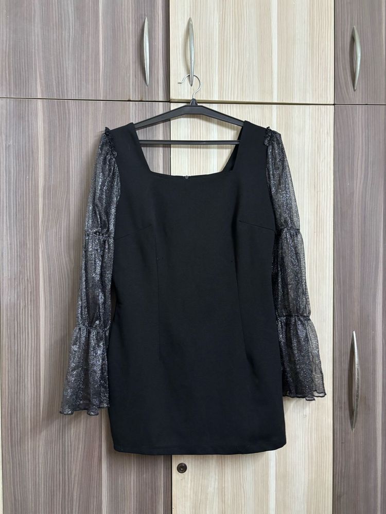 URBANIC Sparkle Sleeves DRESS