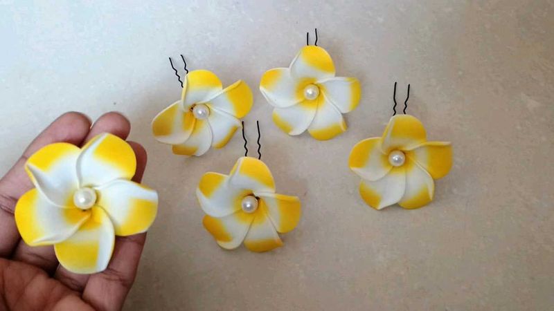 Yellow &amp; White Flower Hair Pins