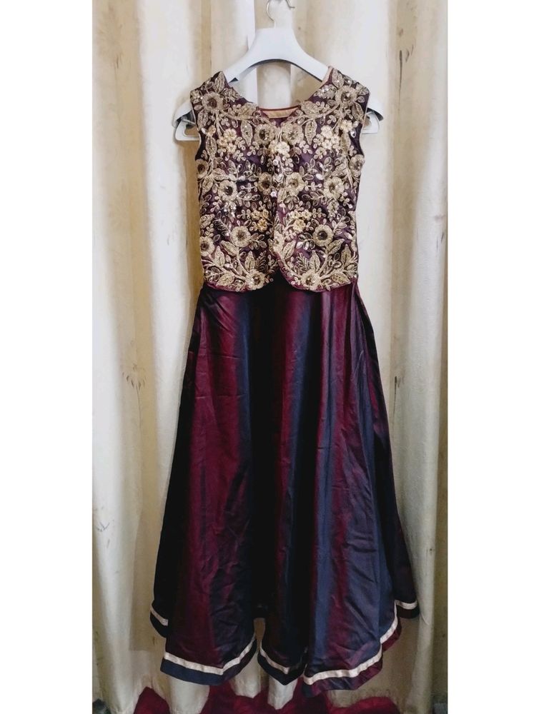 DEEP WINE THREE PIECE HEAVY GOWN