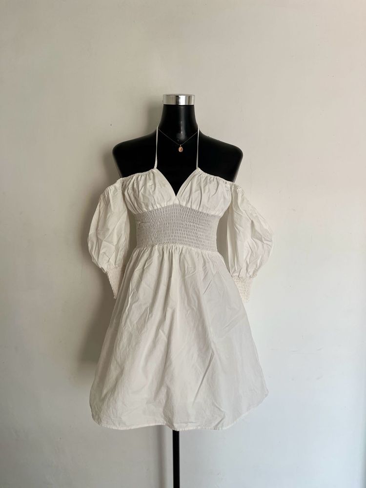 vintage Chic White Off-Shoulder Puff Sleeve Dress
