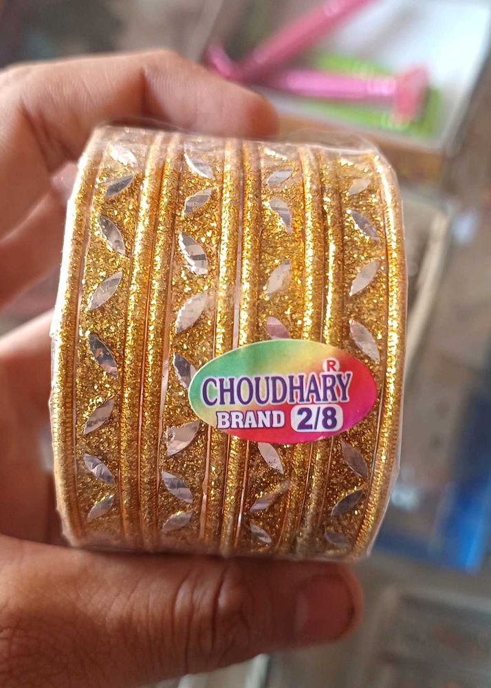 Sparkling Gold Bangles Set