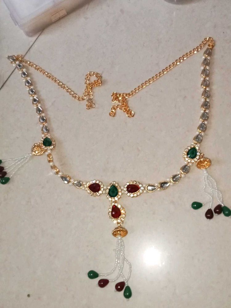 Elegant Kundan &amp; Pearl Kamarbandh