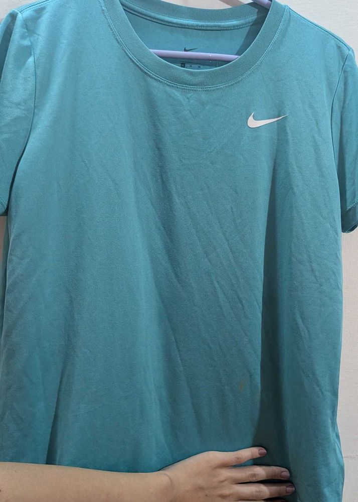 Nike Teal T-Shirt