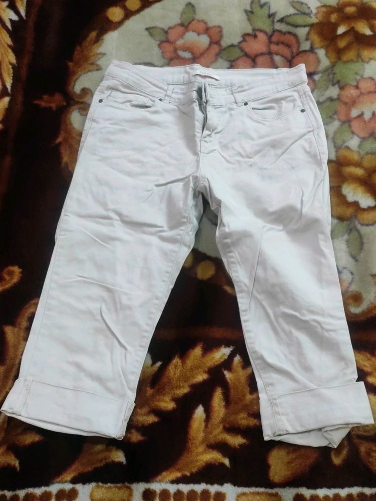 .Capris Body Fit