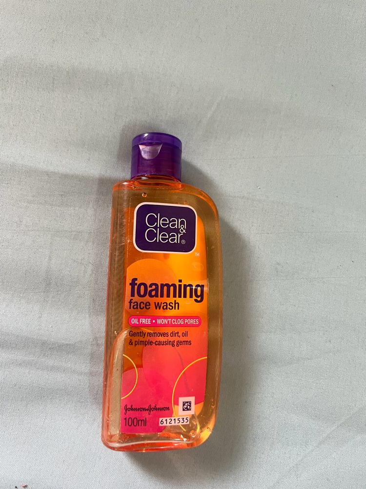 Clean&amp;Clear Face wash